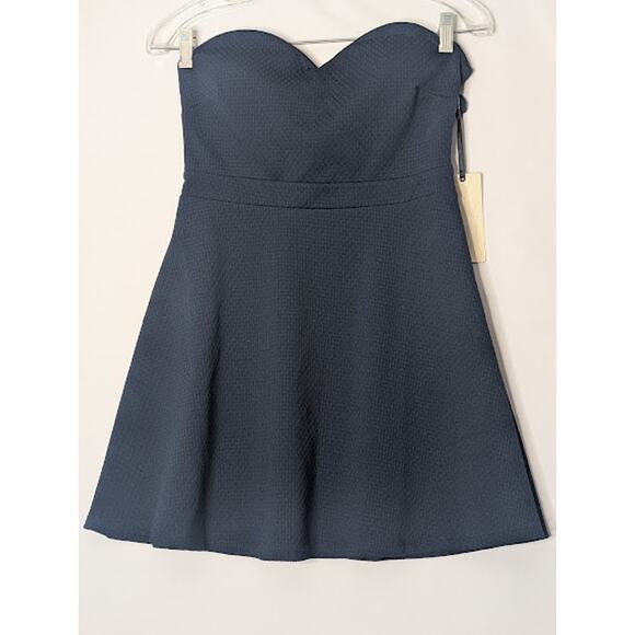 FOREVER 21 Exclusive Navy Blue Strapless Dress Size Small NWT RetroGlam - Picture 1 of 9